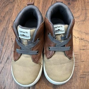 Toddler Boy Carters Casual/ Dress Shoes. Size 8